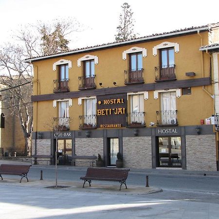 Hostal Beti-Jai Aoiz Eksteriør bilde
