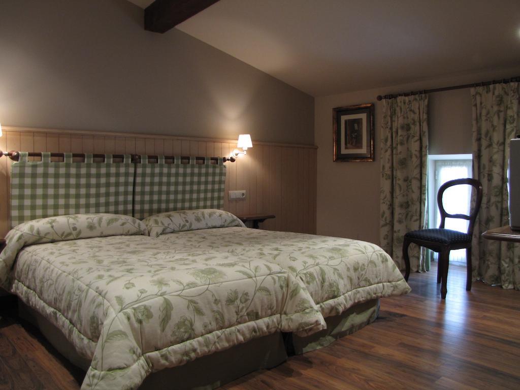 Hostal Beti-Jai Aoiz Rom bilde